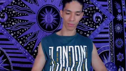 Snapshot of willy_veins chatting on 12.16.24 willy_veins online show from 12.16.24
