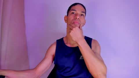 Snapshot of willy_veins chatting on 02.24.25 willy_veins online show from 02.24.25