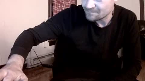 willydogg83 online show from 10.26.25