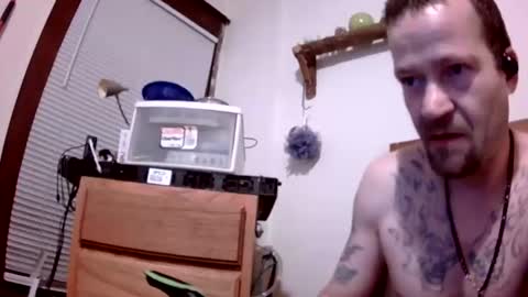 willydogg83 online show from 04.01.26