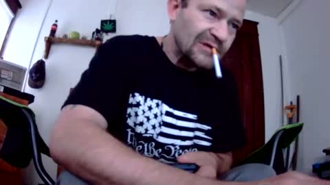 willydogg83 online show from 04.12.26