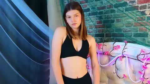 Snapshot of wilmajonson chatting on 03.20.26 Vicki3 online show from 03.20.26