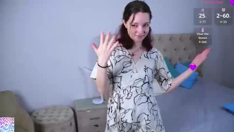 for u Alise online show from 10.25.25