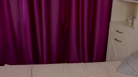 Mary online show from 06.25.26