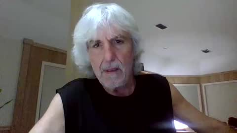 Gundja  Man online show from 04.20.26