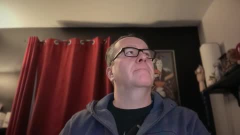 Snapshot of wintyr chatting on 11.17.25 wintyr online show from 11.17.25