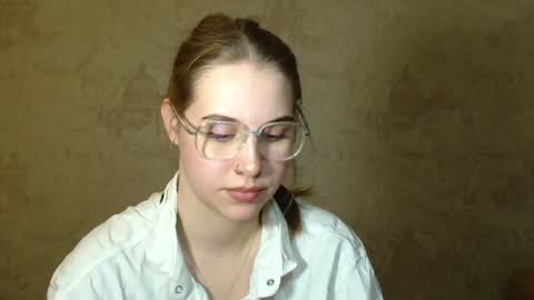 wira_witch online show from 01.11.25