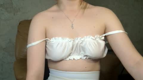 wira_witch online show from 10.09.25