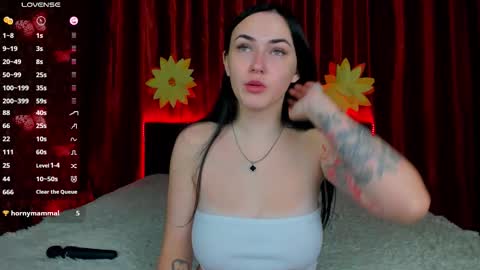 Kira online show from 10.18.25