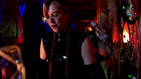 Snapshot of witch_fiona chatting on 01.26.25 Goddess of two strapons  - Mr. long Don Mr. Pinky online show from 01.26.25