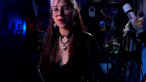 Snapshot of witch_fiona chatting on 02.19.25 Goddess of two strapons  - Mr. long Don Mr. Pinky online show from 02.19.25