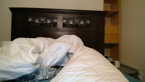 Annie online show from 12.04.25