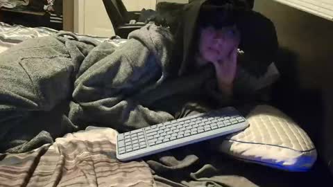 witchbitchmommy online show from 11.20.25