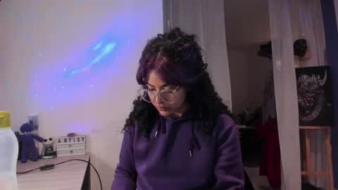     Luna Violeta  A r t i s t  online show from 02.17.25