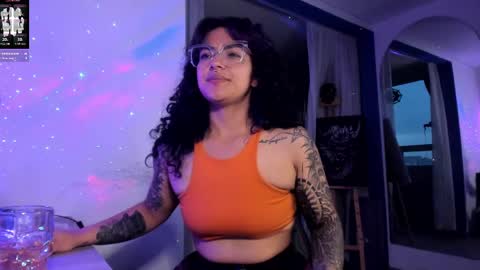     Luna Violeta  A r t i s t  online show from 03.01.25