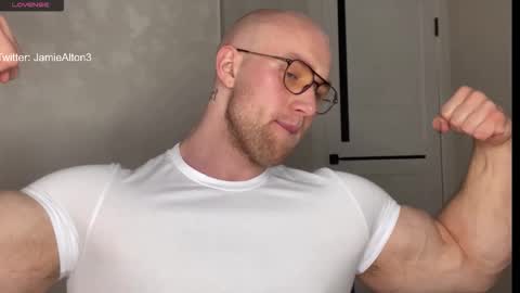 Snapshot of wlademarbergs chatting on 11.25.25 Wlademar online show from 11.25.25