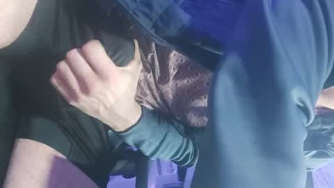 wnhz27 online show from 12.23.24