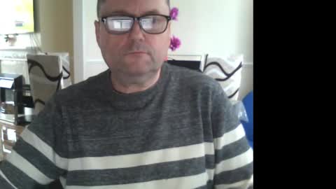 Snapshot of wobble444 chatting on 02.13.25 wobble444 online show from 02.13.25