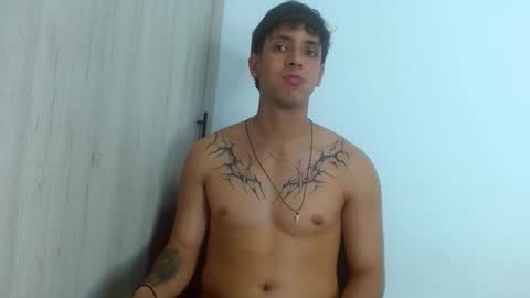 wolf_light online show from 12.15.25