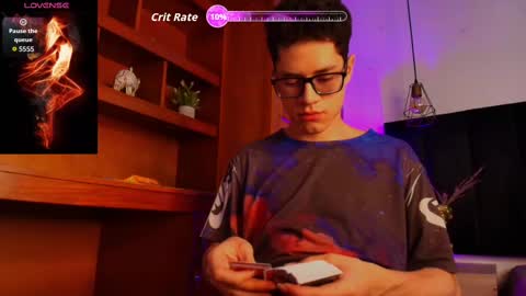  W O L F  online show from 10.03.25