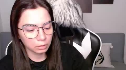 Alex online show from 10.13.25