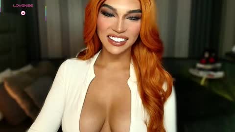 Julia online show from 12.05.25