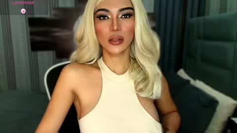 Julia online show from 04.12.26