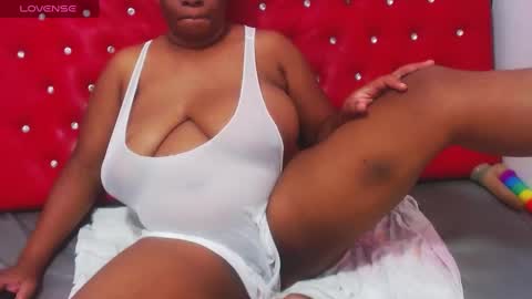   online show from 02.05.25