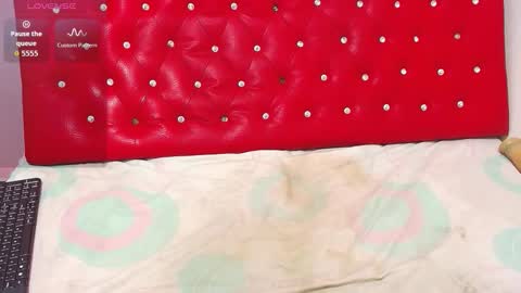   online show from 10.26.25