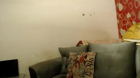 Snapshot of wonderfullight chatting on 12.17.24 SHENIEL RODRIGUEZ online show from 12.17.24