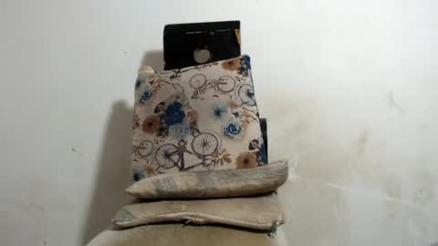 Snapshot of wonderfullight chatting on 01.28.25 SHENIEL RODRIGUEZ online show from 01.28.25