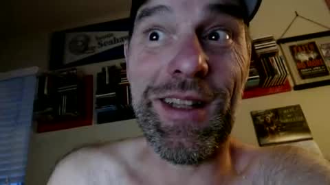 WoodieSays online show from 10.11.25