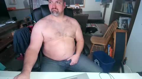 Snapshot of woodworker222 chatting on 03.12.25 Woodworker online show from 03.12.25