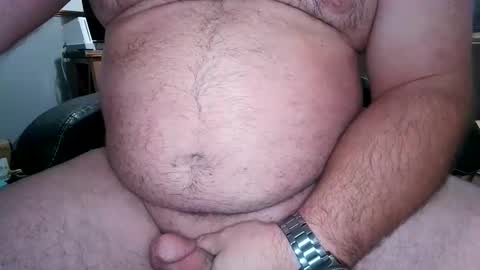 Snapshot of woodworker222 chatting on 11.12.25 Woodworker online show from 11.12.25