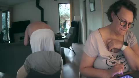 Snapshot of woodwurm chatting on 01.23.25 woodwurm and Snoeske online show from 01.23.25