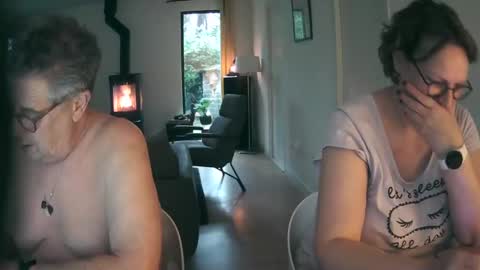 Snapshot of woodwurm chatting on 01.24.25 woodwurm and Snoeske online show from 01.24.25