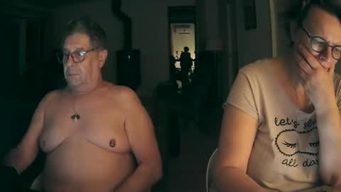 Snapshot of woodwurm chatting on 01.27.25 woodwurm and Snoeske online show from 01.27.25