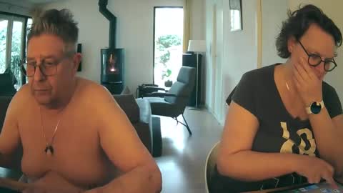 Snapshot of woodwurm chatting on 02.02.25 woodwurm and Snoeske online show from 02.02.25