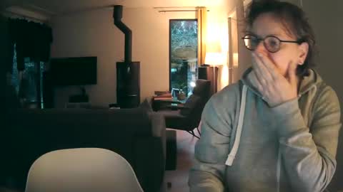 Snapshot of woodwurm chatting on 02.07.25 woodwurm and Snoeske online show from 02.07.25