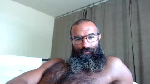 woof_wolf37 online show from 07.10.26