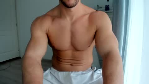 Wolfie online show from 12.06.24