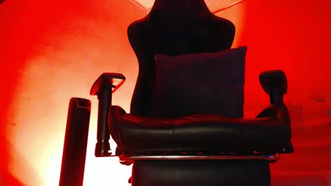 Snapshot of woondeer17 chatting on 09.13.25 Woondeer online show from 09.13.25