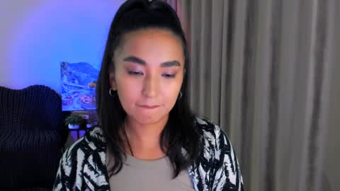 Snapshot of worldofkim chatting on 02.05.25 dudetta Kim online show from 02.05.25