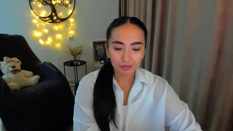 dudetta Kim online show from 02.08.26