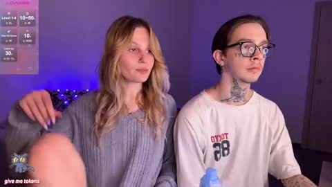 Snapshot of worldofllove chatting on 01.24.25 Arnika and Simon online show from 01.24.25