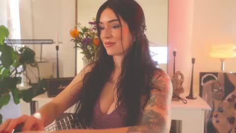 Brielle online show from 12.17.24