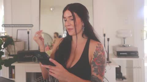 Brielle online show from 02.21.25