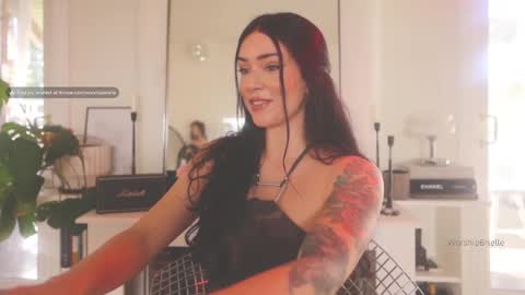 Brielle online show from 02.25.25