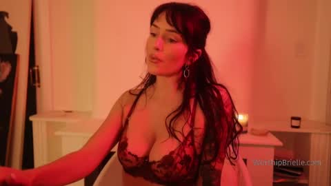 Brielle online show from 09.22.25