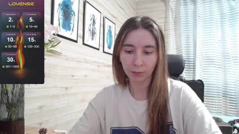 Anna  online show from 11.26.25